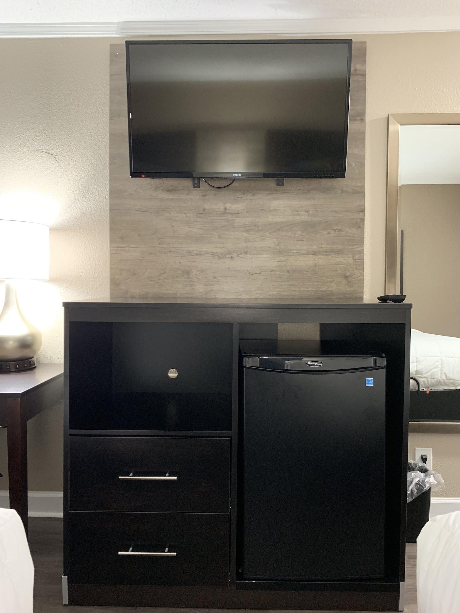 Quality Inn & Suites Полис Айлънд Екстериор снимка